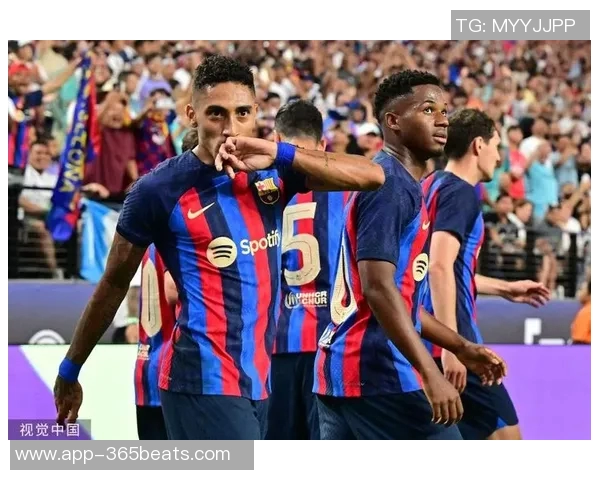 巴萨主席缺席莱万进球停滞会议引发外界关注